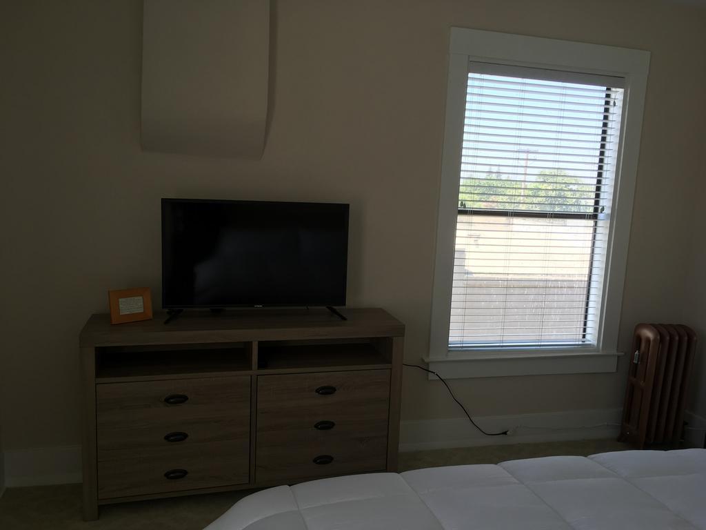 Hotel Burgess Reedley Kültér fotó